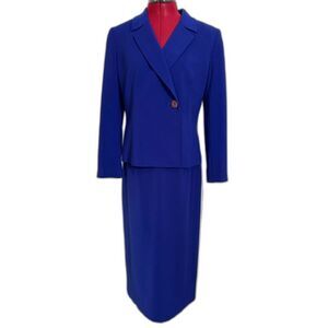 Le Suit Skirt Suit Women's Size 6P Royal Blue 2-Piece Set Blazer & Skirt